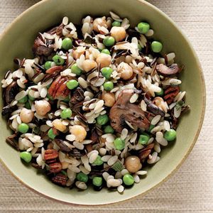 Wild Rice Pilaf with Mushrooms and Pecans 