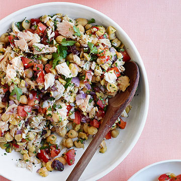 Chickpea Tabbouleh Salad with Tuna