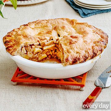Emeril Lagasse's Cinnamon and Spice Deep-Dish Apple Pie