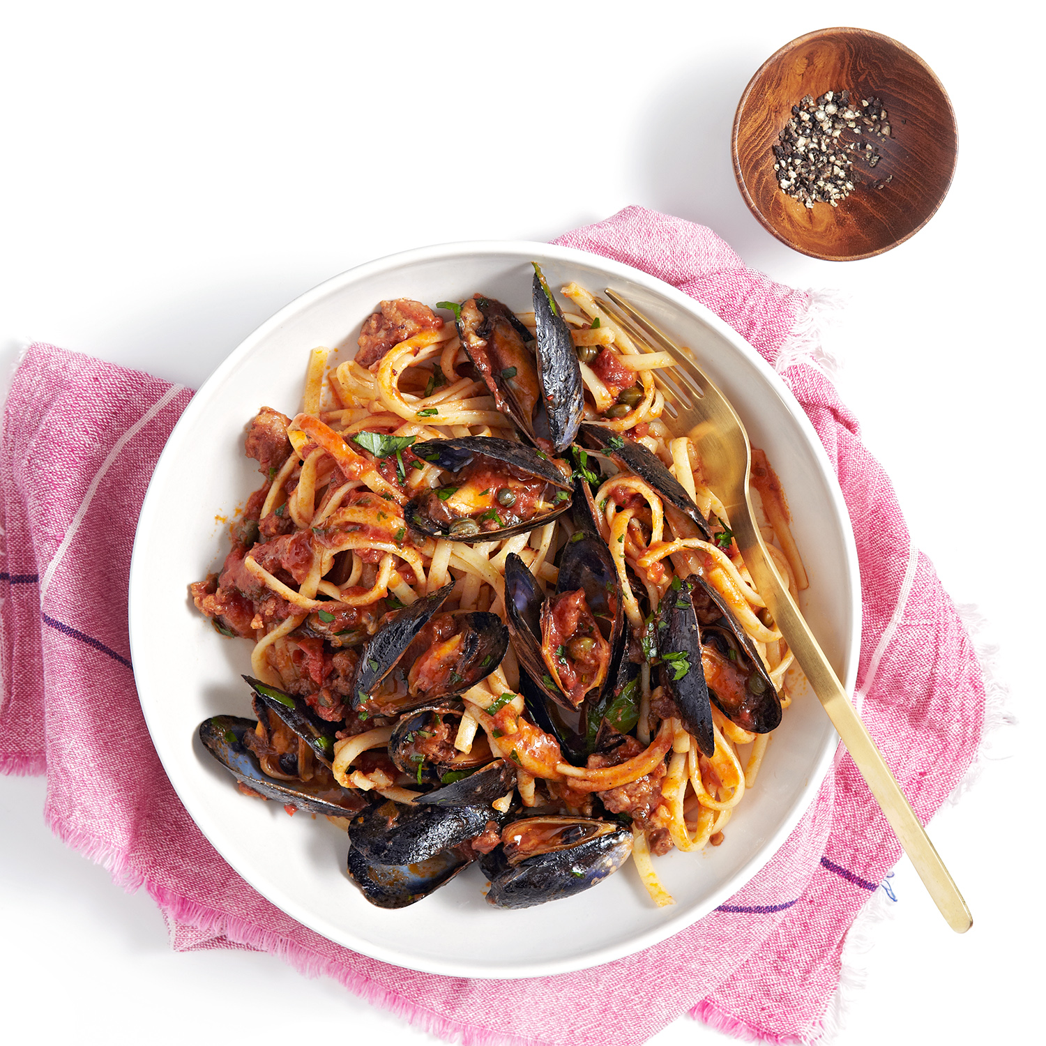 Linguine and Mussels alla Diavola
