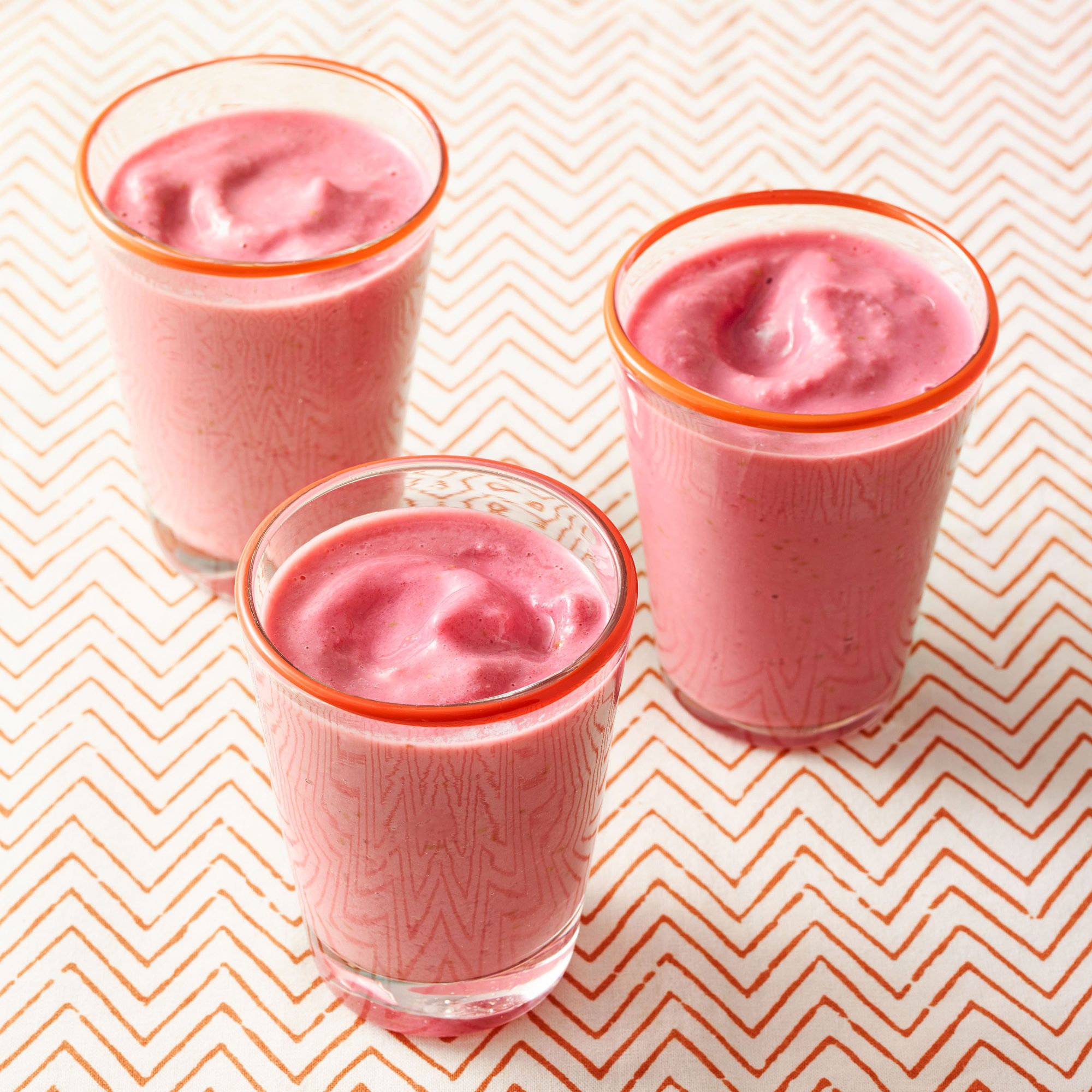icy raspberry smoothie
