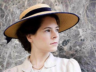 Elaine Cassidy, Masterpiece Classic: A Room with a View