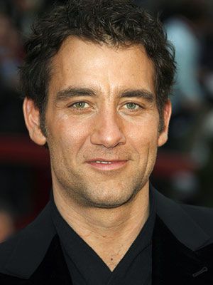 Clive Owen | CLIVE OWEN The thinking man's action hero is the only person to have been directed by Robert Altman ( Gosford Park ), Spike Lee (