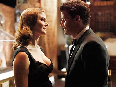 Brennan & Booth (Emily Deschanel and David Boreanaz) Bones Sorry, but hallucination sex DOES NOT COUNT. After five seasons of blazing hot will-they-or-won't-they tension, fans
