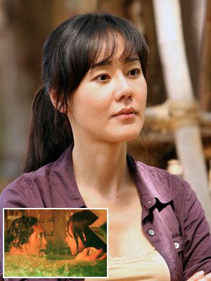 Lost, Yunjin Kim | SUN-HWA KWON (YUNJIN KIM) When: Season 6, episode 13, ''The Candidate'' How: Sun was rescued as part of the Oceanic 6 but was committed to