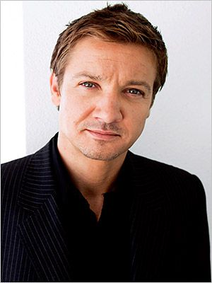 Jeremy Renner | JEREMY RENNER (Hawkeye) Like Batman, Hawkeye doesn't have any superpowers. He's just an incredibly talented archer, a quick-witted Everyman on a team of demigods. It's