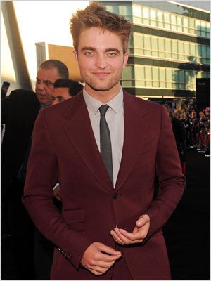Robert Pattinson | B.O. avg $161.8 million Age 24 Lead roles 5 B.O. cume $809.2 million Pattinson has shown his box office chops (and choppers) in the Twilight