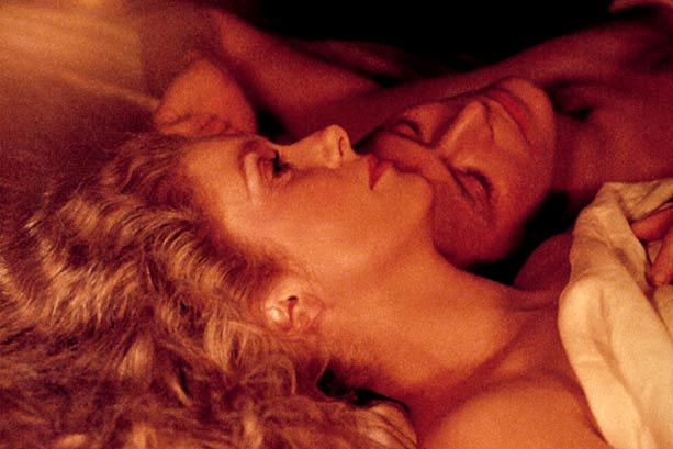 David Bowie, Catherine Deneuve, ... | Tony Scott's directorial debut is largely forgotten under Top Gun 's looming shadow, but it's an atmospheric doozy. About a vampire (Catherine Deneuve) who forsakes