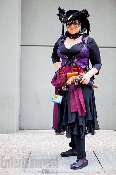 San Diego Comic-Con 2013 | A pirate masquerade