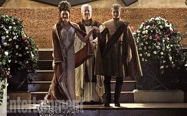 Margaery Tyrell (Natalie Dormer), High Septon (Paul Bentley), and King Joffrey Baratheon (Jack Gleeson)
