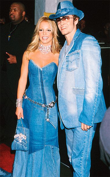 Britney Spears with Justin Timberlake, 2001 American Music Awards