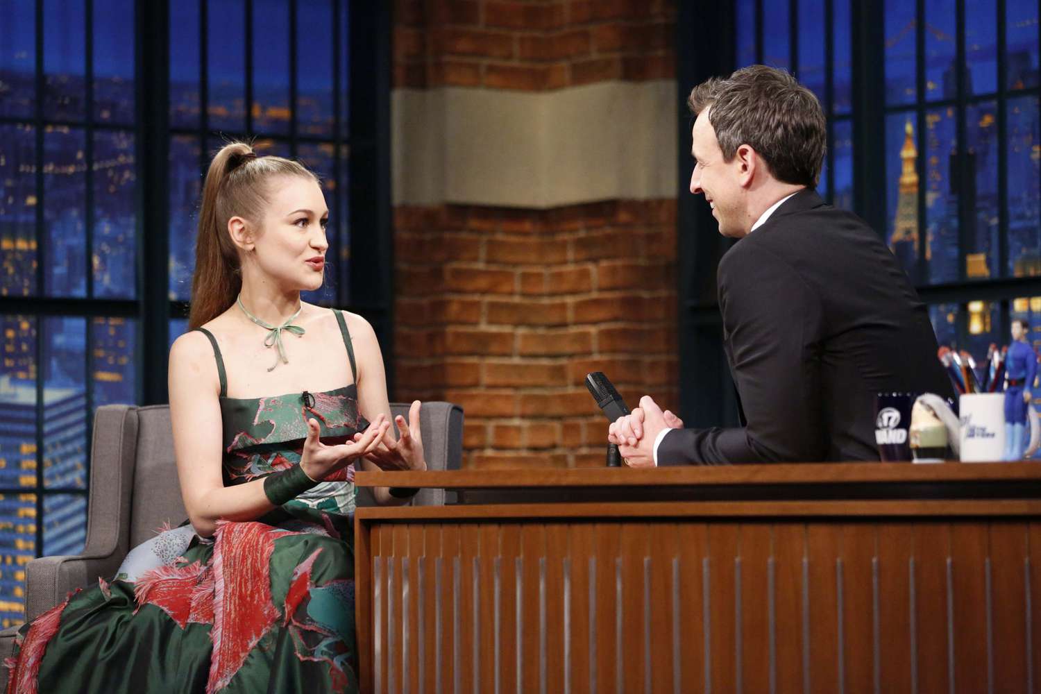 Joanna Newsom Andy Samberg Meet Cute Explained On Late Night With Seth Meyers Ew Com