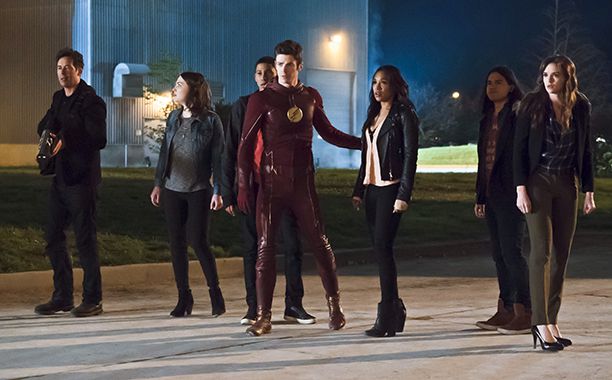 The Flash Season 2 Review Ew Com