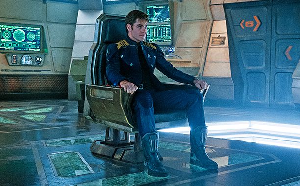 Star Trek Beyond Why Chris Pine Feels Like Captain Kirk Ew Com