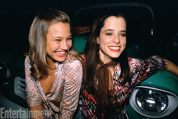 Dazed And Confused | Joey Lauren Adams and Parker Posey are all smiles.