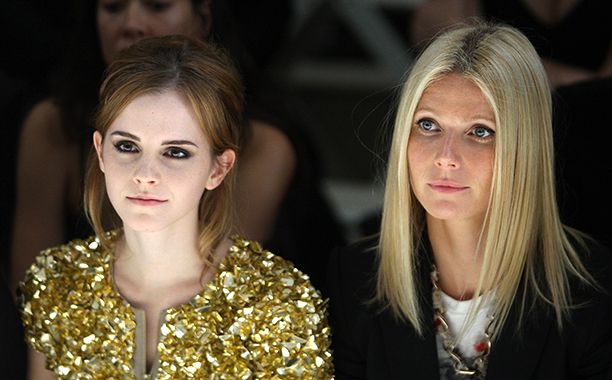 Gwyneth Paltrow With Emma Watson at the Burberry Prorsum Spring/Summer 2010 Show During London Fashion Week on September 22, 2009