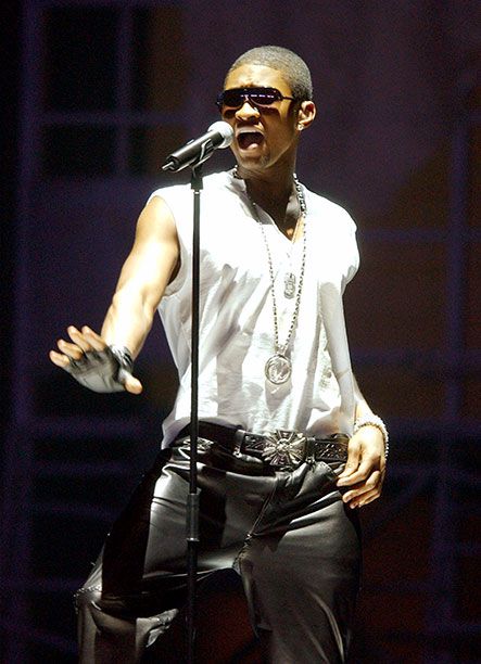 Usher at the 29th American Music Awards on January 9, 2002