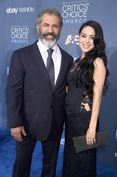 GALLERY: Critics Choice Awards 2016 Red Carpet: GettyImages-629193348.jpg Mel Gibson and Rosalind Ross