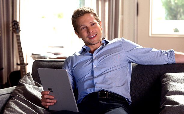 ALL CROPS: Gilmore Girls: A Year In The Life Season 1 Air Date 11/25/16 Pictured: Matt Czuchry CR: Netflix