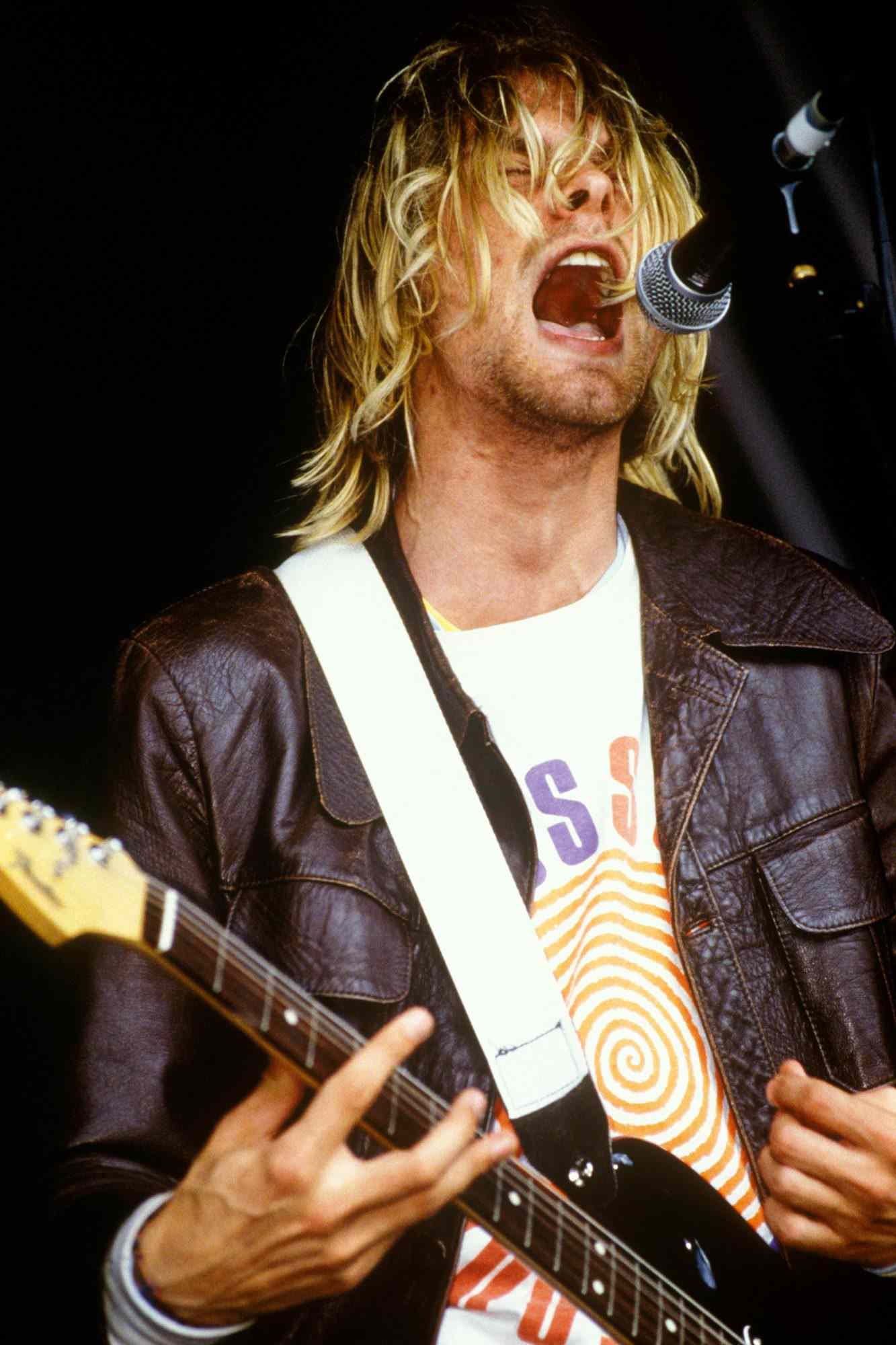 Kurt Cobain Performing at the Reading Festival on&nbsp;August 23, 1991