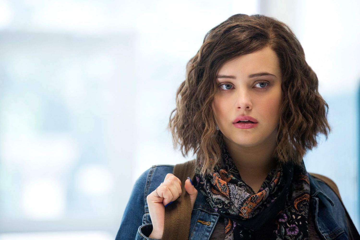 13 Reasons Why: Netflix alters Hannah's graphic suicide scene from season 1  | EW.com