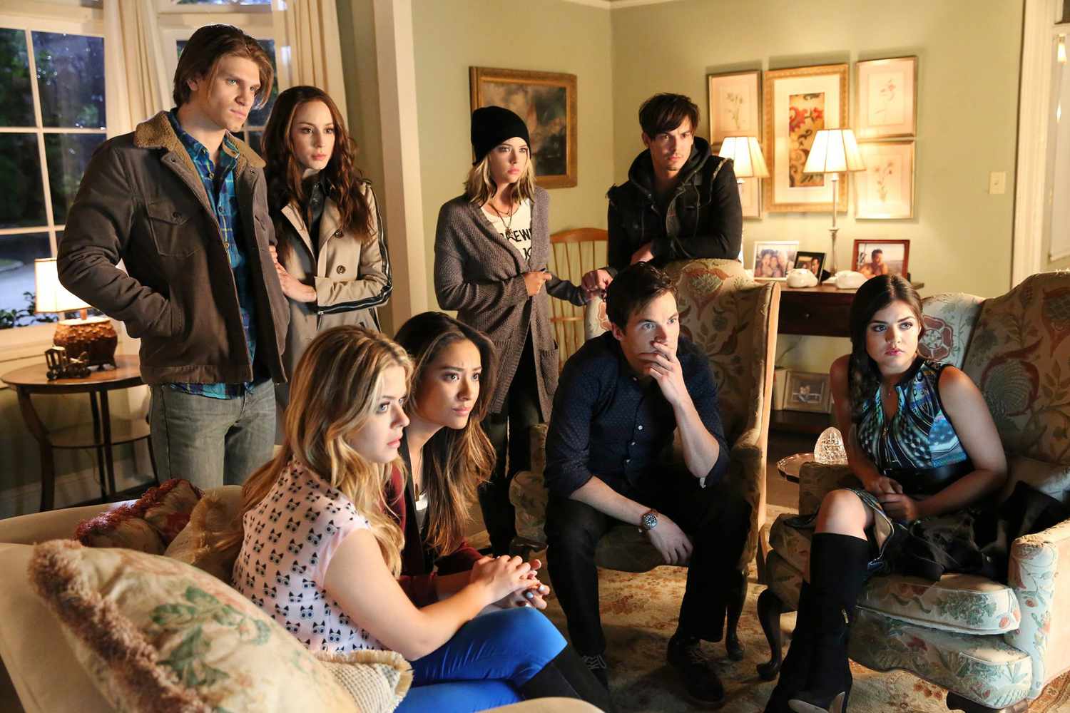 Download Pretty Little Liars Cast What Are They Doing Next Ew Com SVG Cut Files