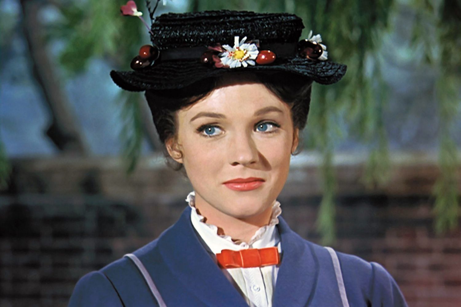 MARY POPPINS, Julie Andrews, 1964