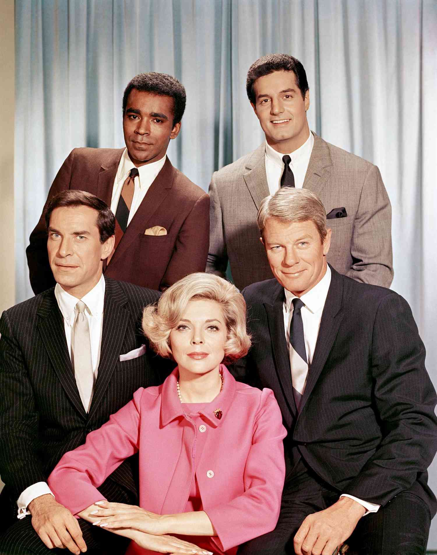 (Clockwise from top left) Greg Morris as Barney Collier, Peter Lupus as Willy Armitage, Peter Graves as James Phelps, Barbara Bain as Cinnamon Carter, and Landau as Rollin Hand in&nbsp;Mission: Impossible, 1967