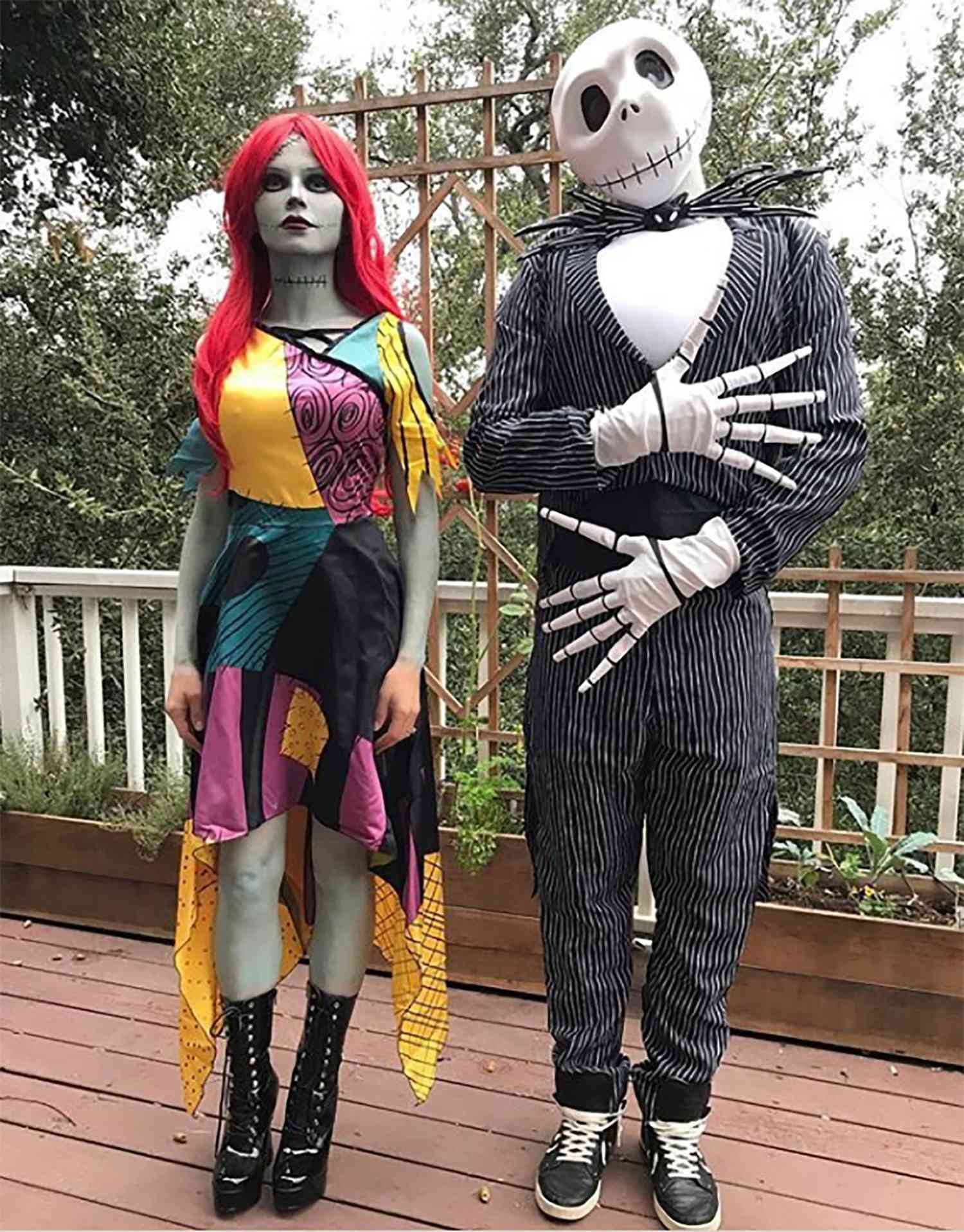 Jenna Dewan and Channing Tatum as Sally and Jack