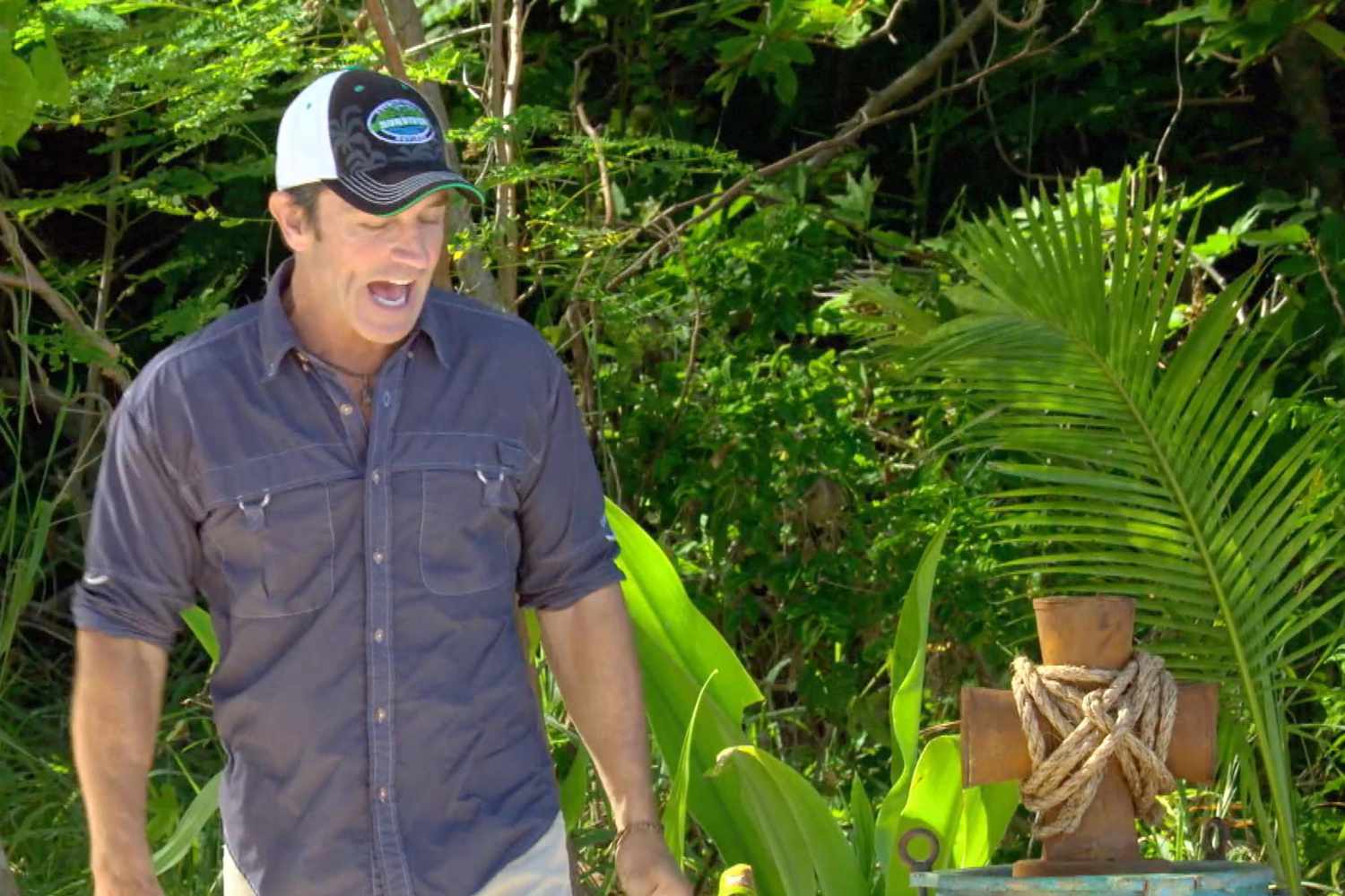23. Jeff Probst Looks Down at His Feet When He Tells Players to 'Come On In, Guys!'