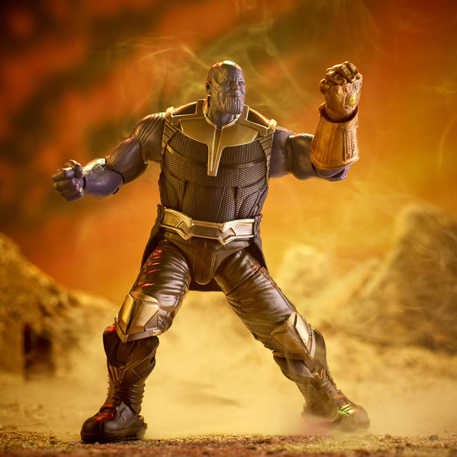 10 Marvel Avengers 3 Inifinity War Thanos LED Action Figure PVC Spielzeug DE 