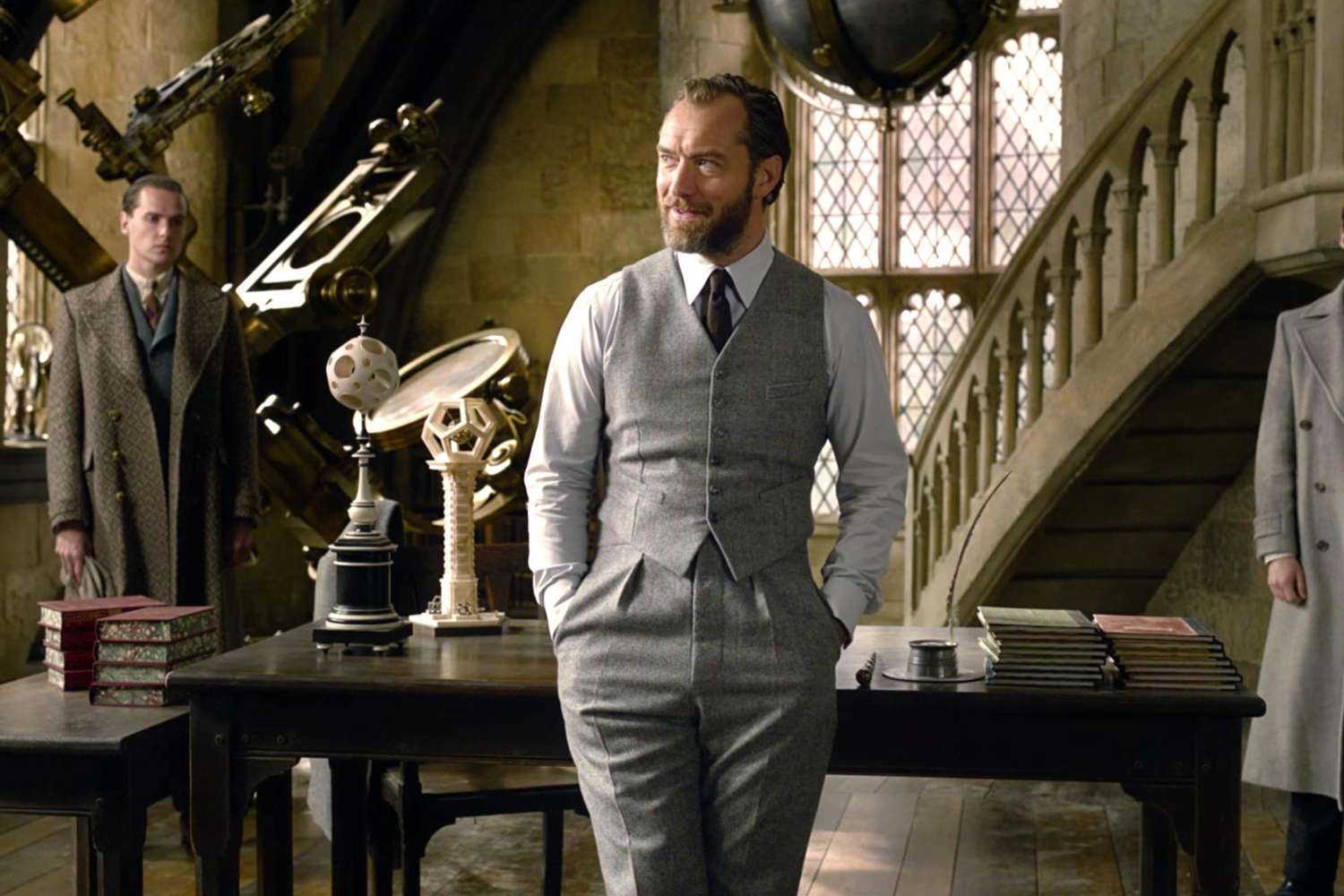 Jude Law breaks silence on playing Dumbledore | EW.com