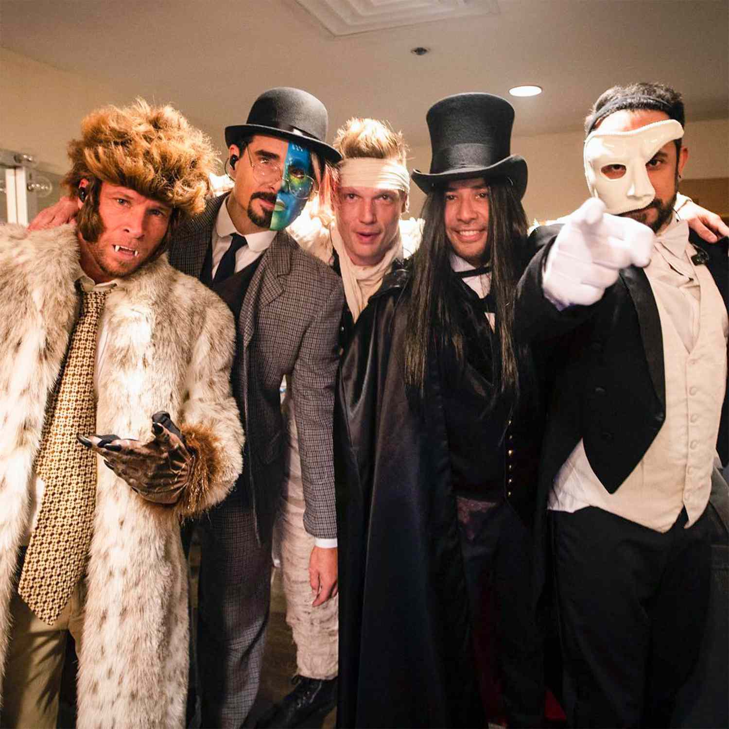 https://www.instagram.com/p/BpoN-aKFiPE/Backstreet Boys/Instagram