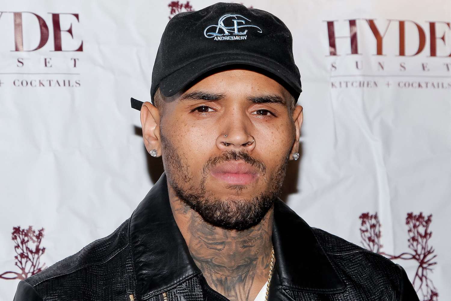 Chris Brown accused of hitting woman at his home: Reports | EW.com