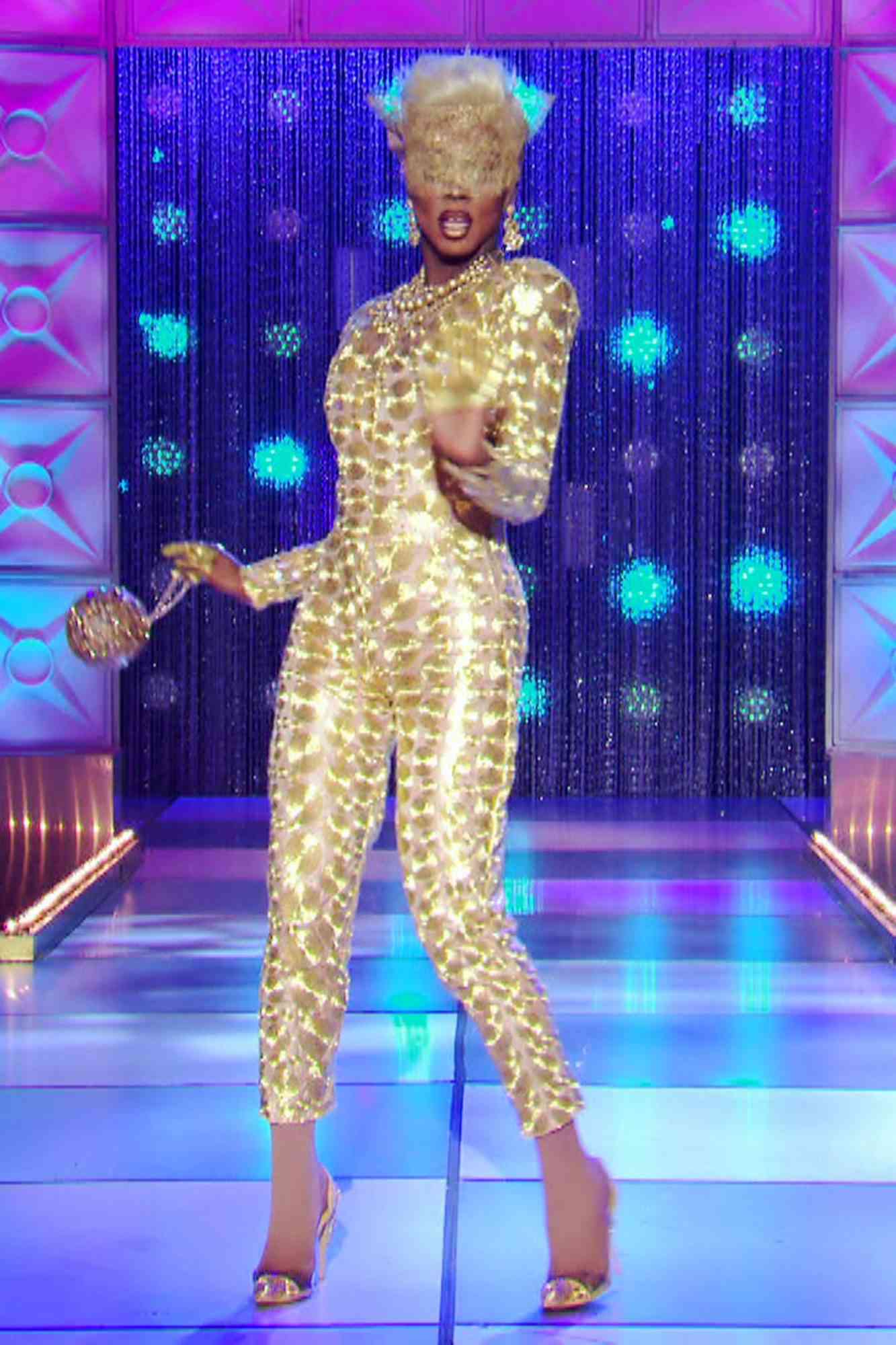 RuPaul's Drag RaceSeason 11, Episode 6 looksCR: VH1