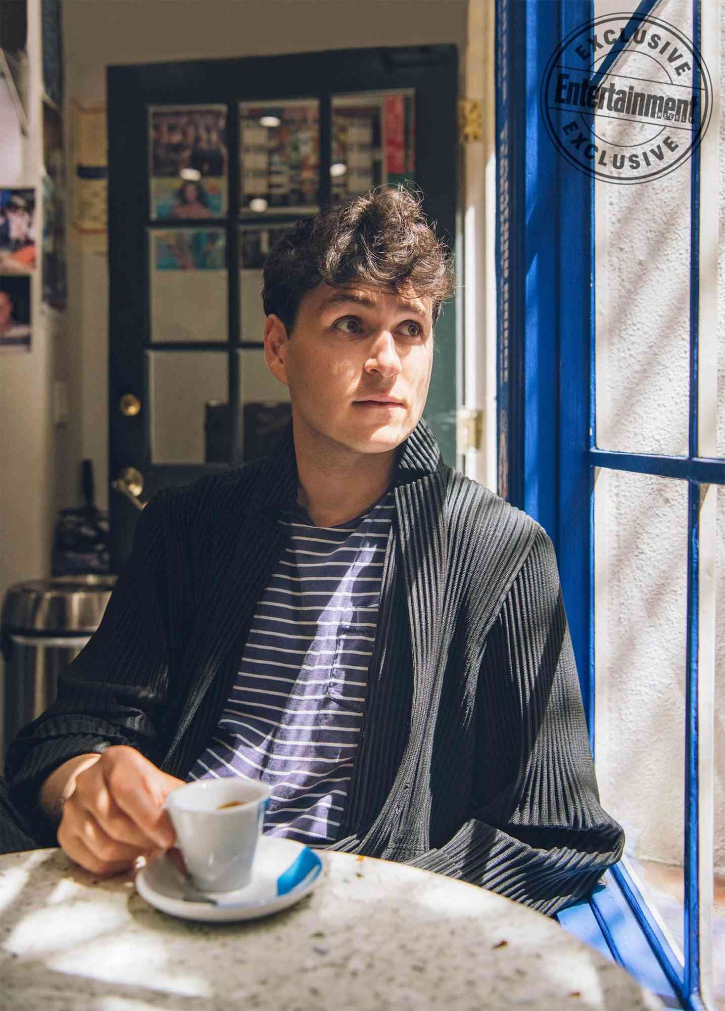 Ezra Koenig photographed exclusively for Entertainment Weekly by Dustin Aksland on April 8th, 2019 in Beverly Hills, CA at EURO CAFFE (must be in story/credit)