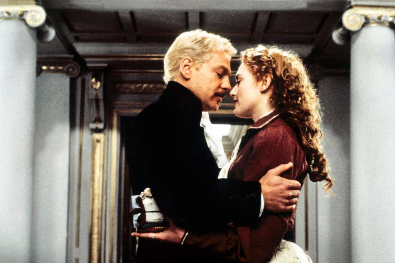 HAMLET, from left: Kenneth Branagh, Kate Winslet, 1996, &copy;Sony Pictures/courtesy Everett Collection