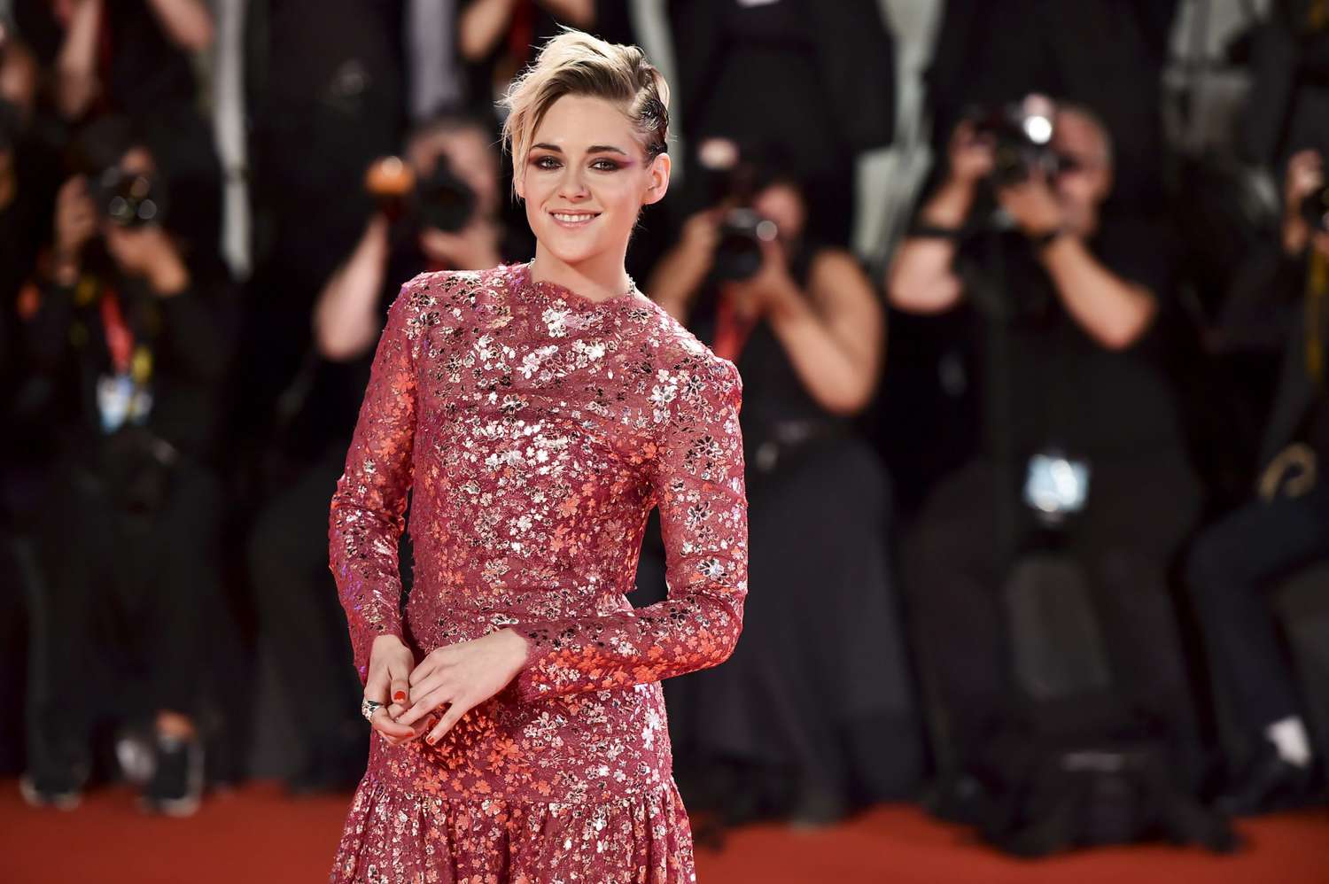 VENICE, ITALY - AUGUST 30: Kristen Stewart walks the red carpet ahead of the "Seberg" screening during the 76th Venice Film Festival at Sala Grande on August 30, 2019 in Venice, Italy. (Photo by Theo Wargo/Getty Images)
