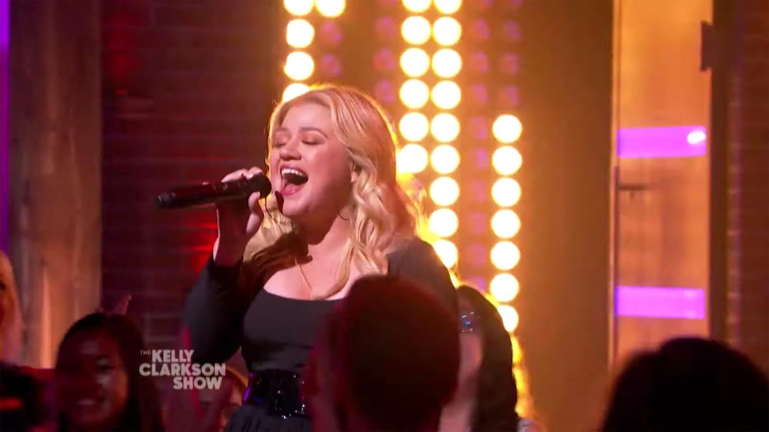 The Kelly Clarkson Show screen grab