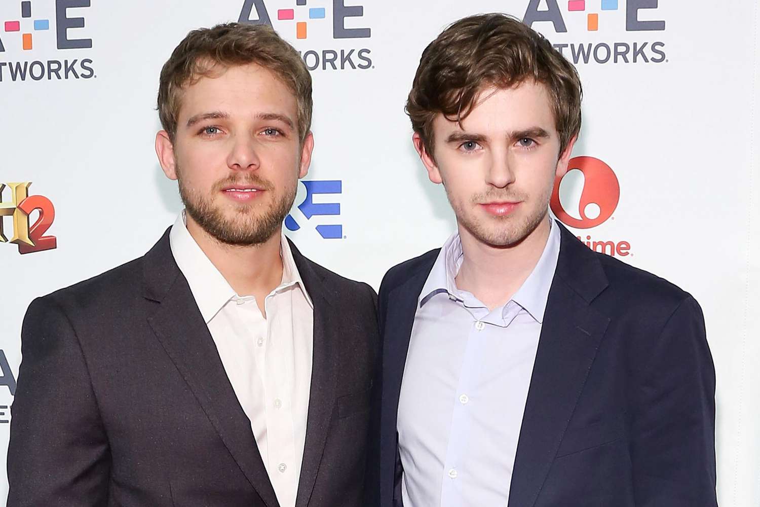 Max Theriot and Freddie Highmore