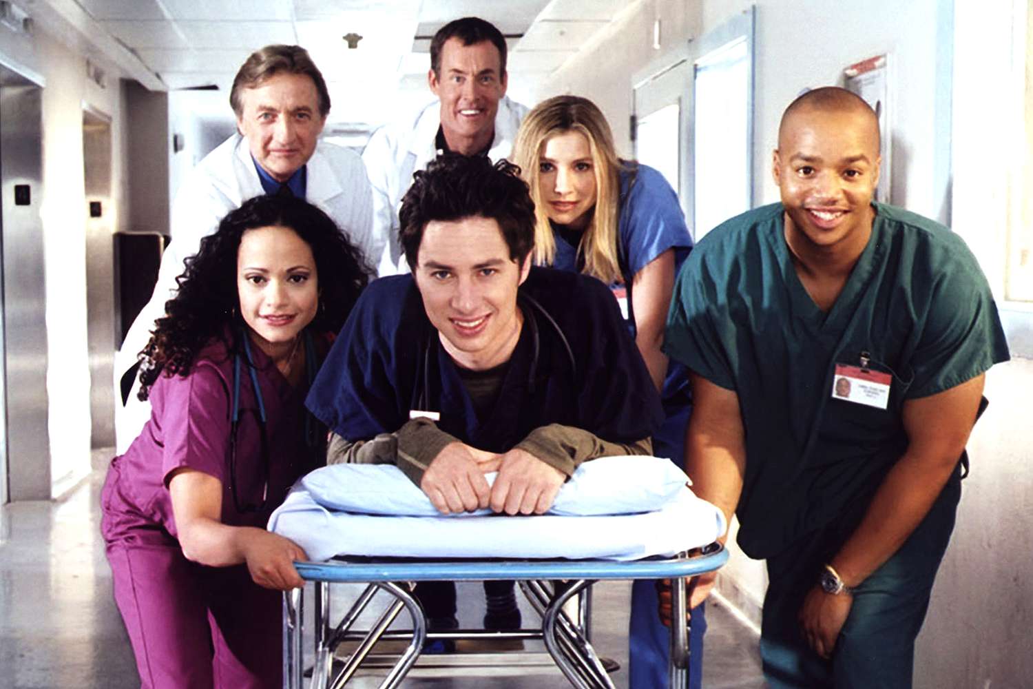 What are the Scrubs cast up to now?