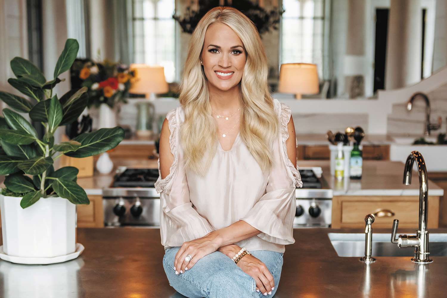 Carrie Underwood on Stephen King, R.L. Stine, and the book that changed her  life | EW.com