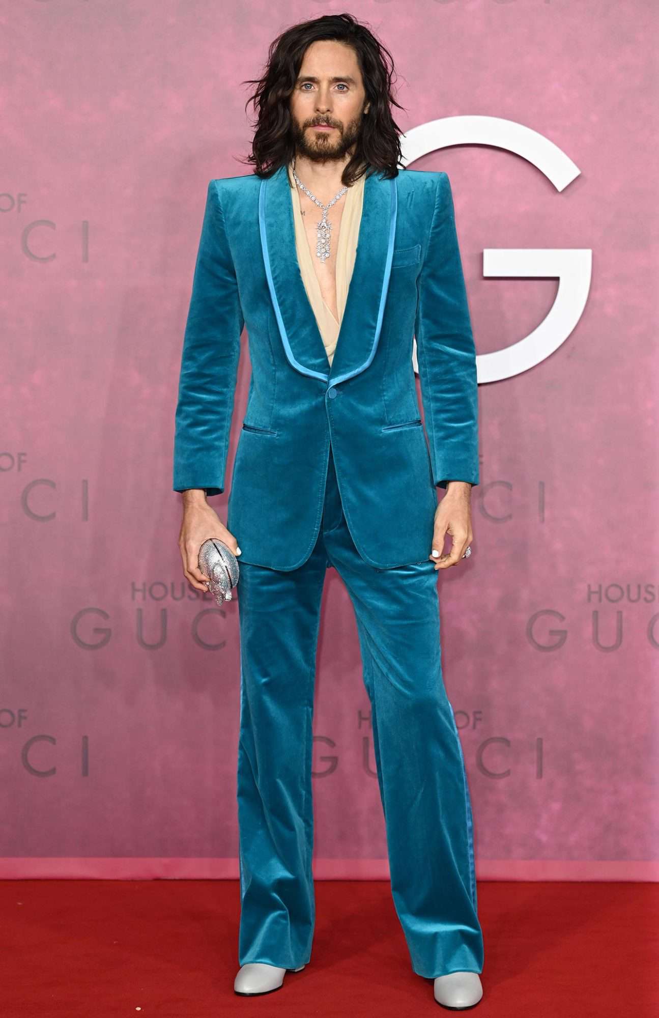 Jared Leto turns up in turquoise