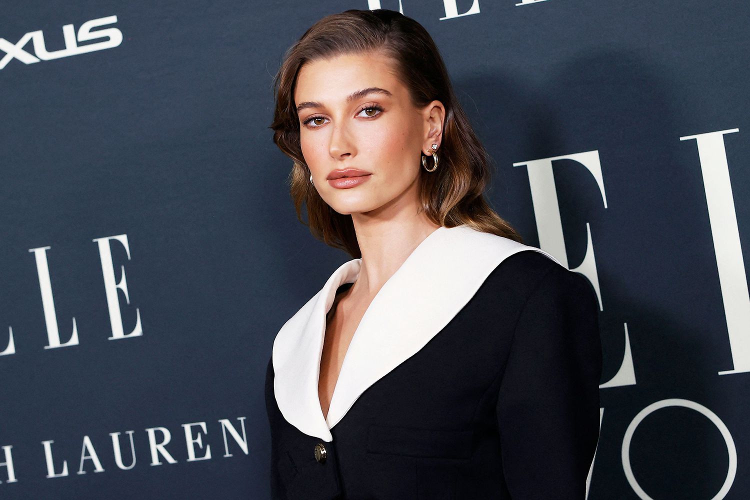 Hailey Bieber arrives to attend ELLE's 27th Annual Women In Hollywood Celebration at the Academy Museum of Motion Pictures on October 19, 2021 in Los Angeles, California.