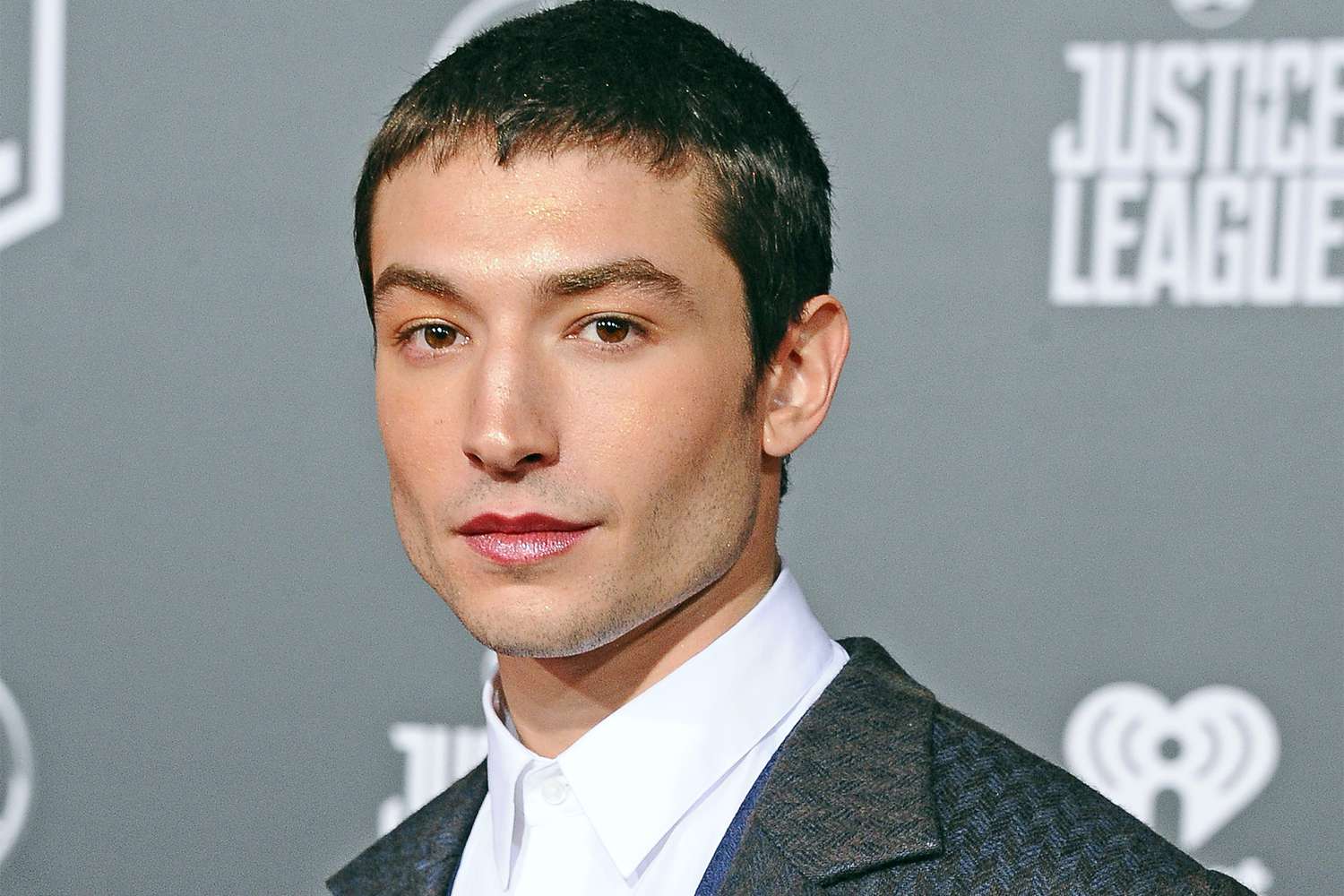HOLLYWOOD, CA - NOVEMBER 13: Actor Ezra Miller attends the Los Angeles Premiere of Warner Bros. Pictures' "Justice League" at Dolby Theatre on November 13, 2017 in Hollywood, California. (Photo by Jon Kopaloff/FilmMagic)