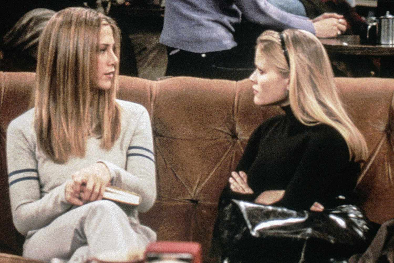 FRIENDS (2000) The One with Rachel's Sister - Season 6, Episode 13 Jennifer Aniston (L) and Reese Witherspoon