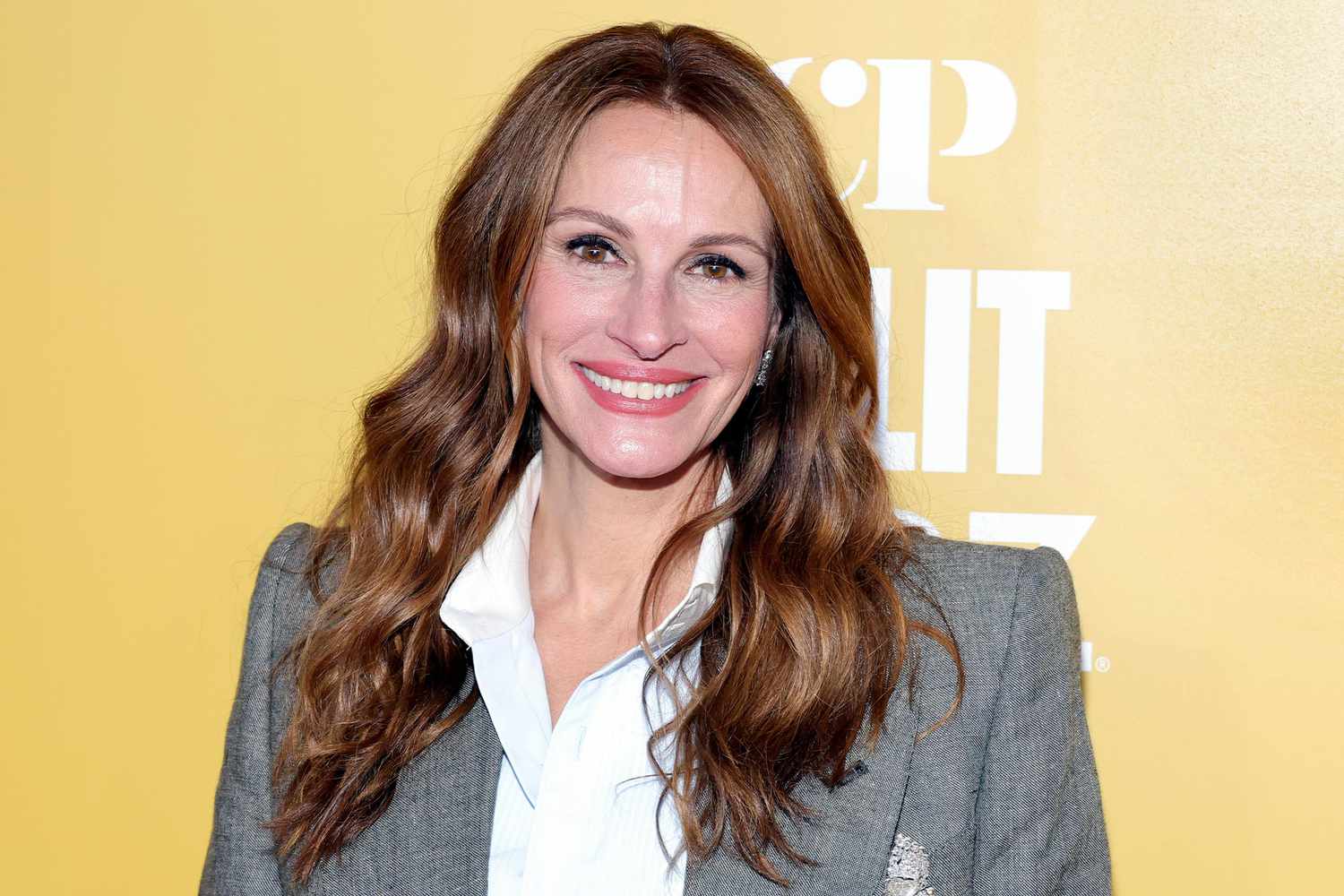 Julia Roberts attends the GASLIT World Premiere on April 18, 2022 in New York City.