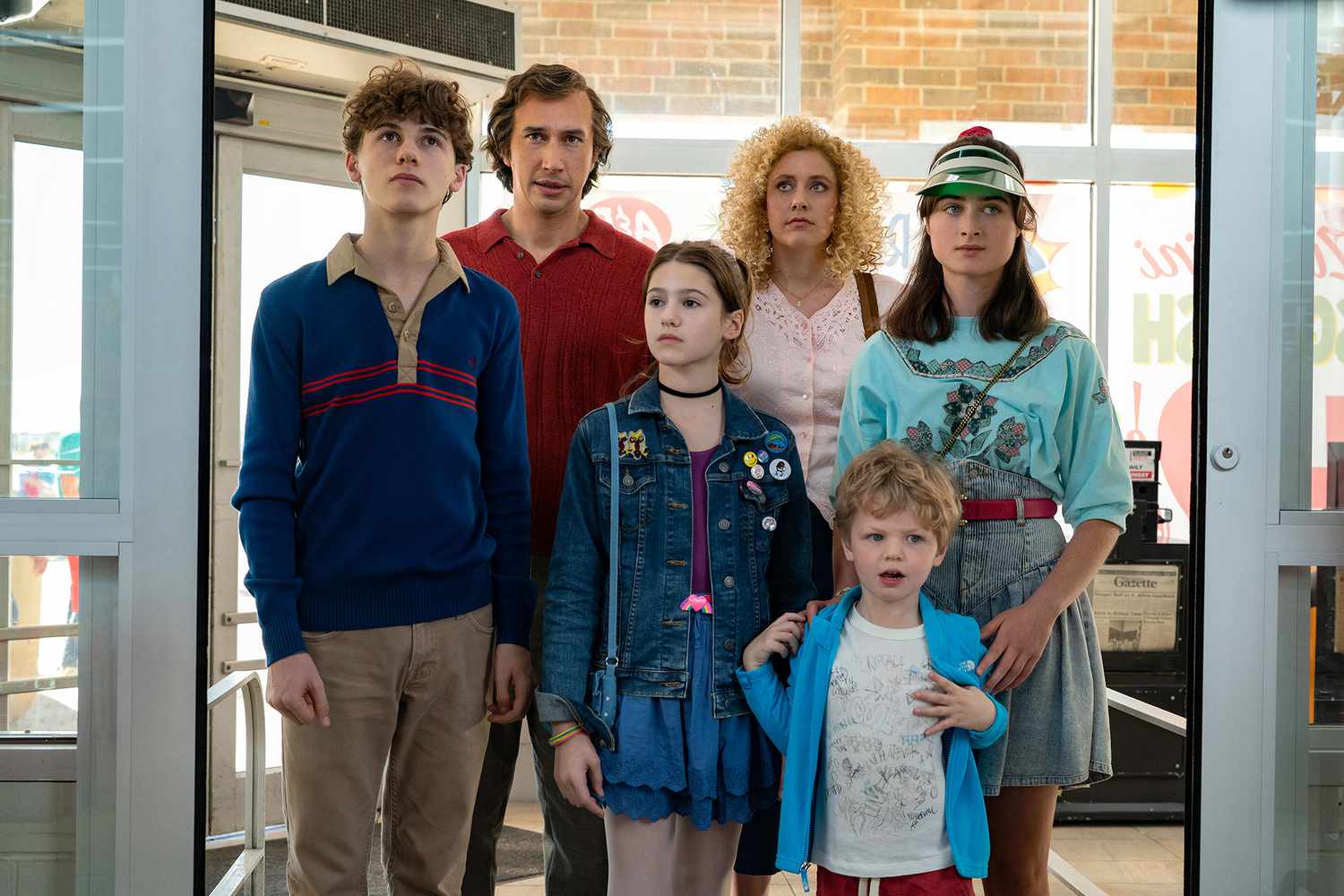 White Noise. (L to R) Sam Nivola as Heinrich, Adam Driver as Jack, May Nivola as Steffie, Greta Gerwig as Babette, Dean Moore/Henry Moore as Wilder and Raffey Cassidy as Denise in White Noise.