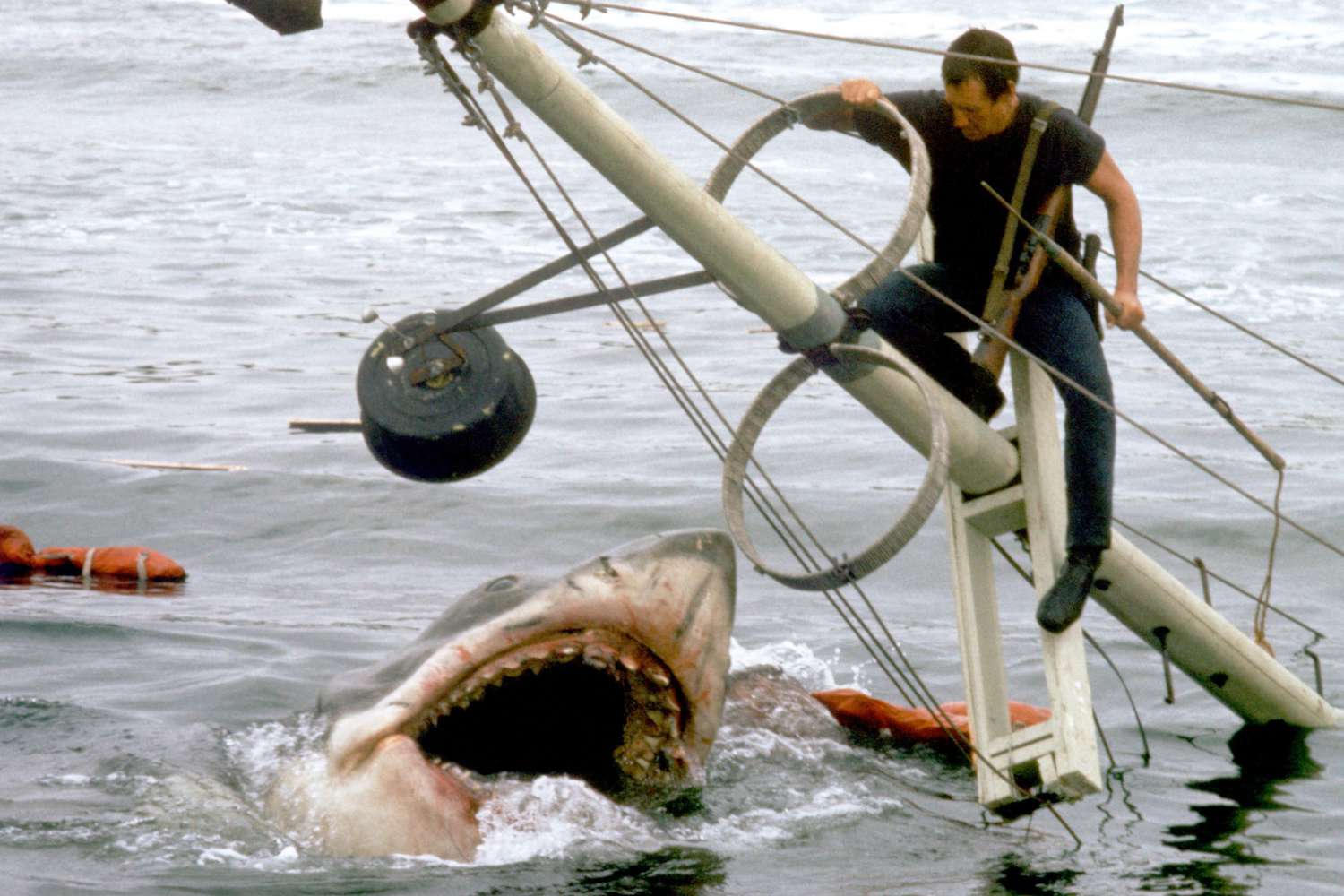 American actor Roy Scheider on the set of Jaws, directed by Steven Spielberg. (Photo by Sunset Boulevard/Corbis via Getty Images)