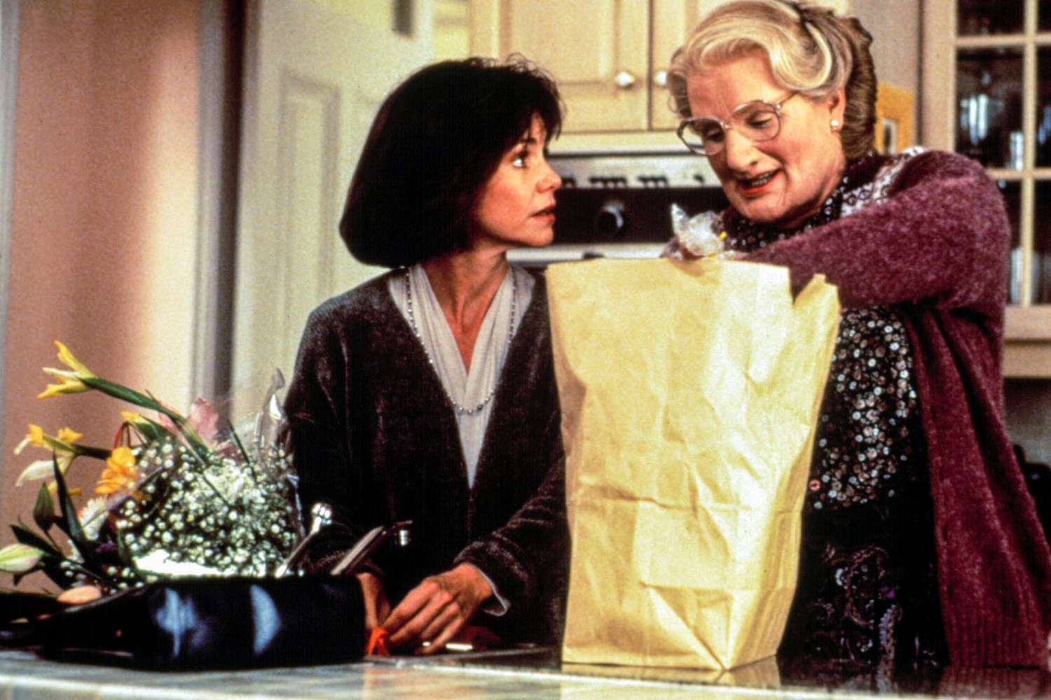 Sally Field and Robin Williams in 'Mrs Doubtfire'